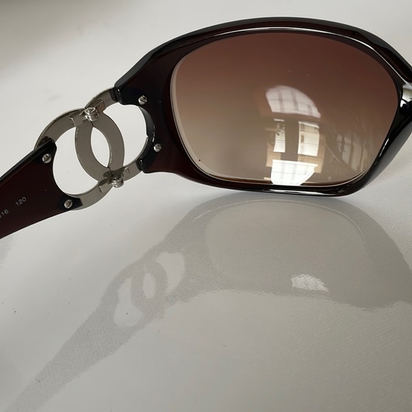 Authentic Sunglasses Chanel Large CC Silver Logo . - Picture 7 of 16